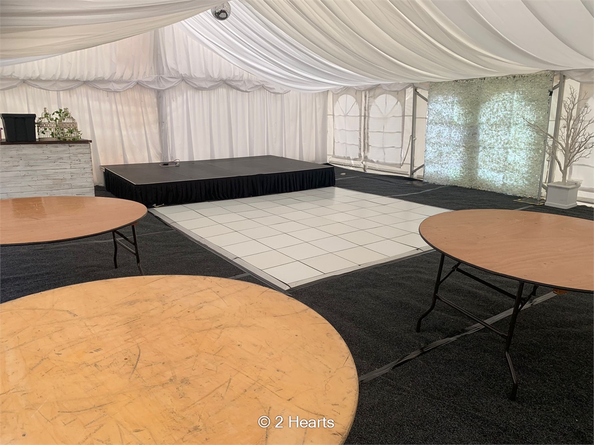 4m x 4m All White dance floor Best Event equipment hire service in